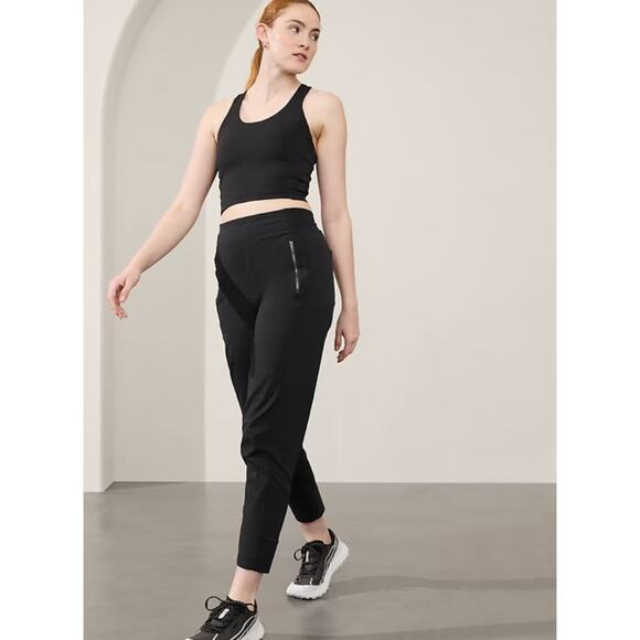 Athleta 4 Black  trekkie north black Pants - Picture 1 of 7